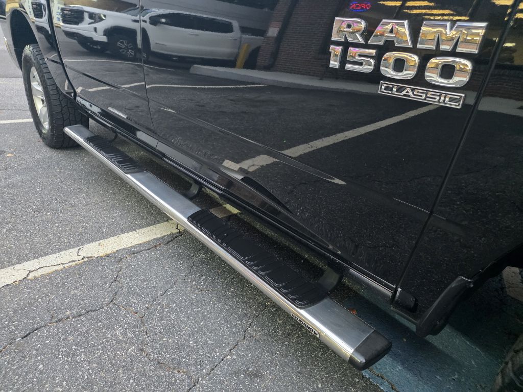 Photo 23 of this RAM 1500 CLASSIC