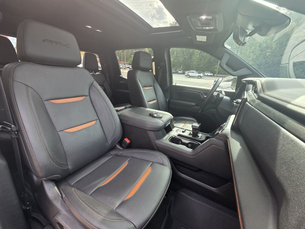 Photo 31 of this GMC SIERRA 1500