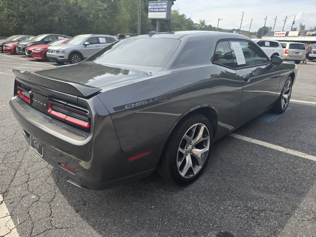 Photo 5 of this DODGE CHALLENGER