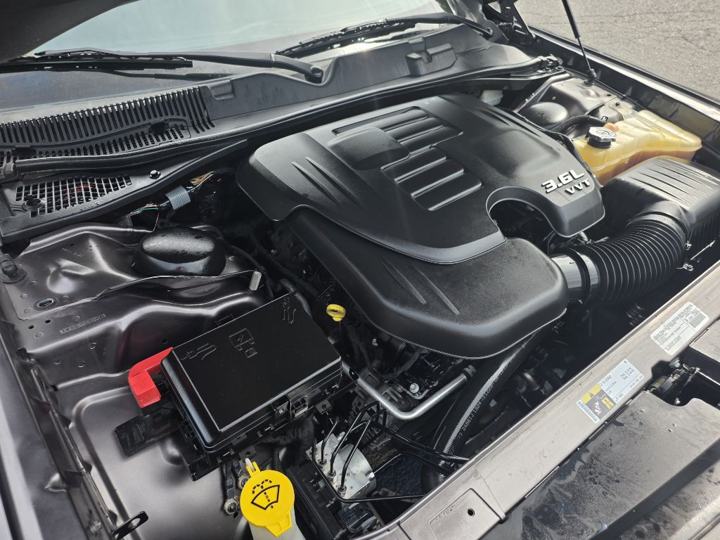Photo 24 of this DODGE CHALLENGER