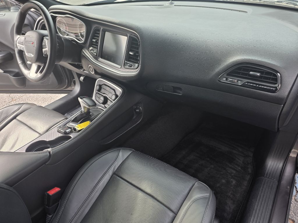 Photo 25 of this DODGE CHALLENGER