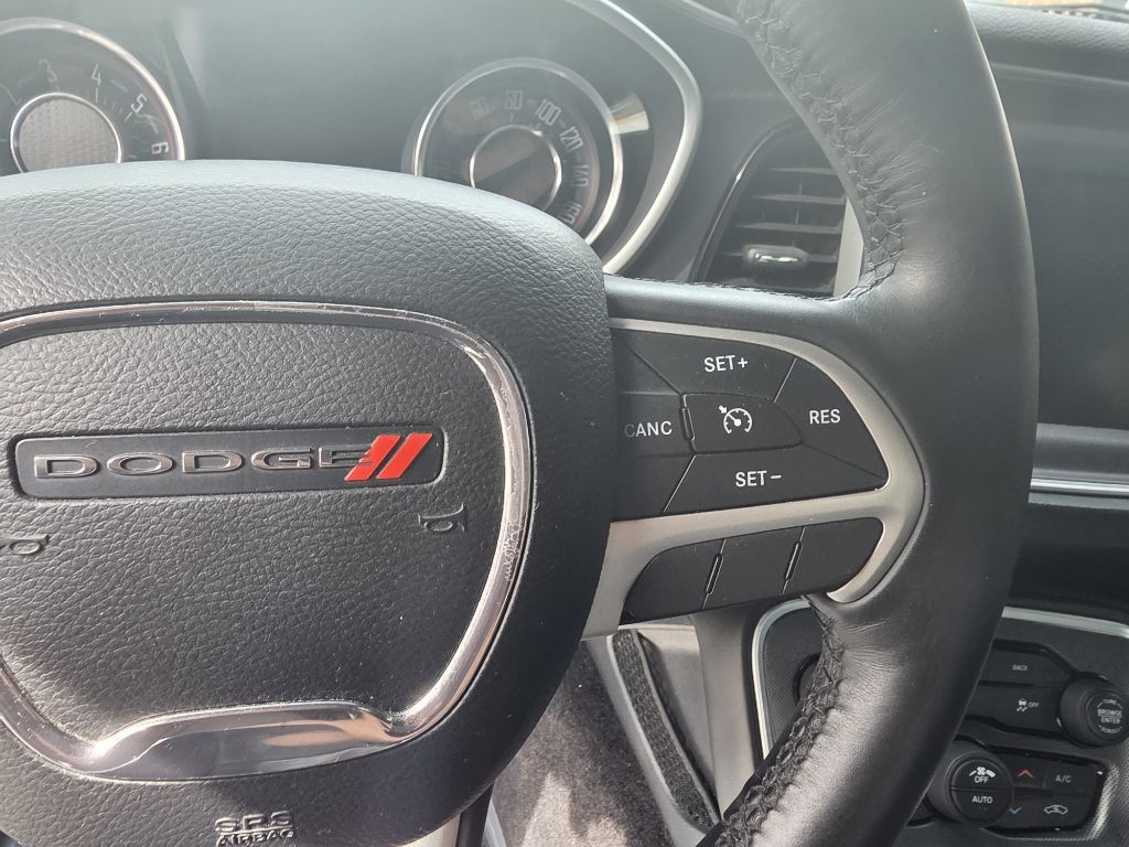 Photo 14 of this DODGE CHALLENGER
