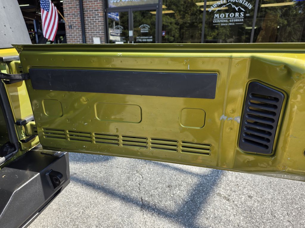 Photo 23 of this JEEP WRANGLER UNLIMI