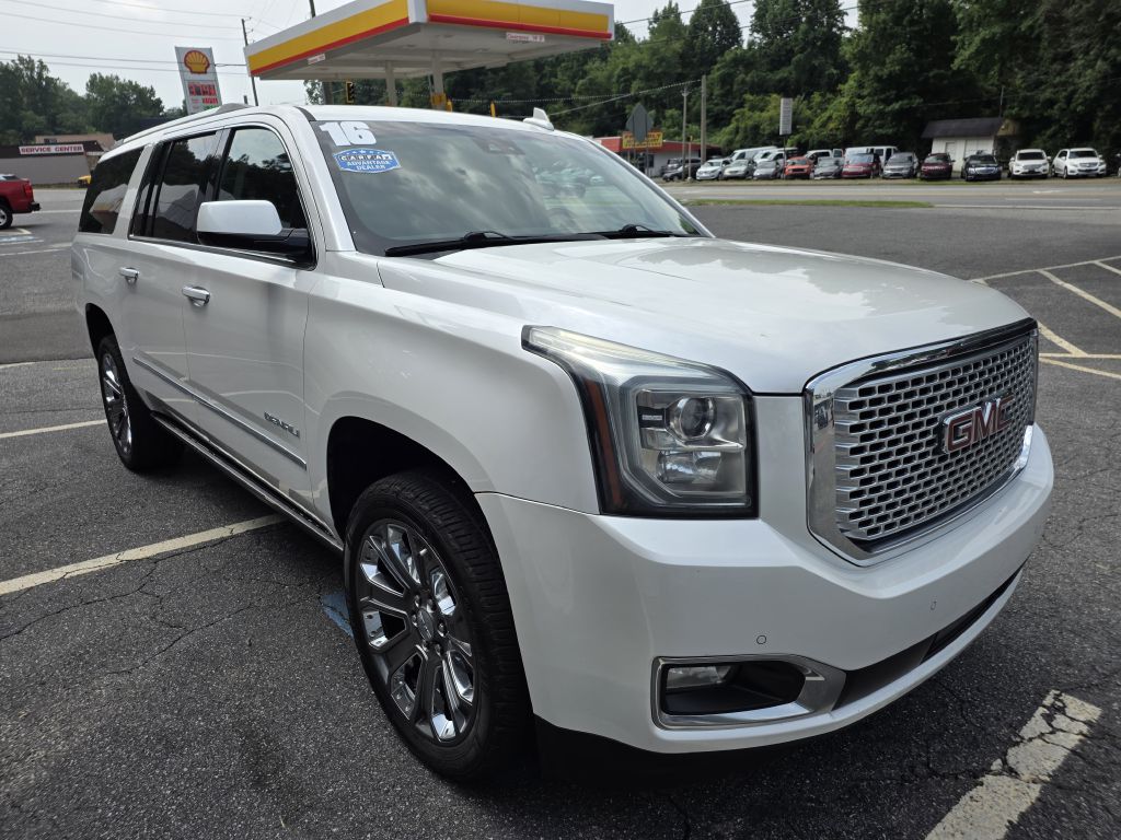 Photo 7 of this GMC YUKON XL