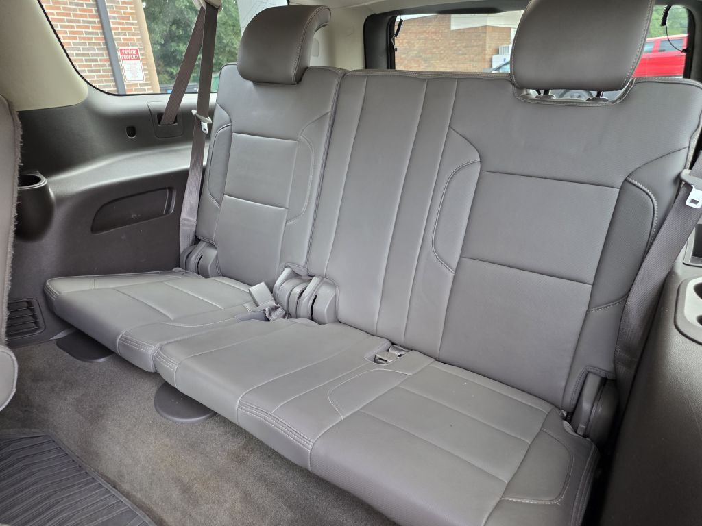 Photo 22 of this GMC YUKON XL