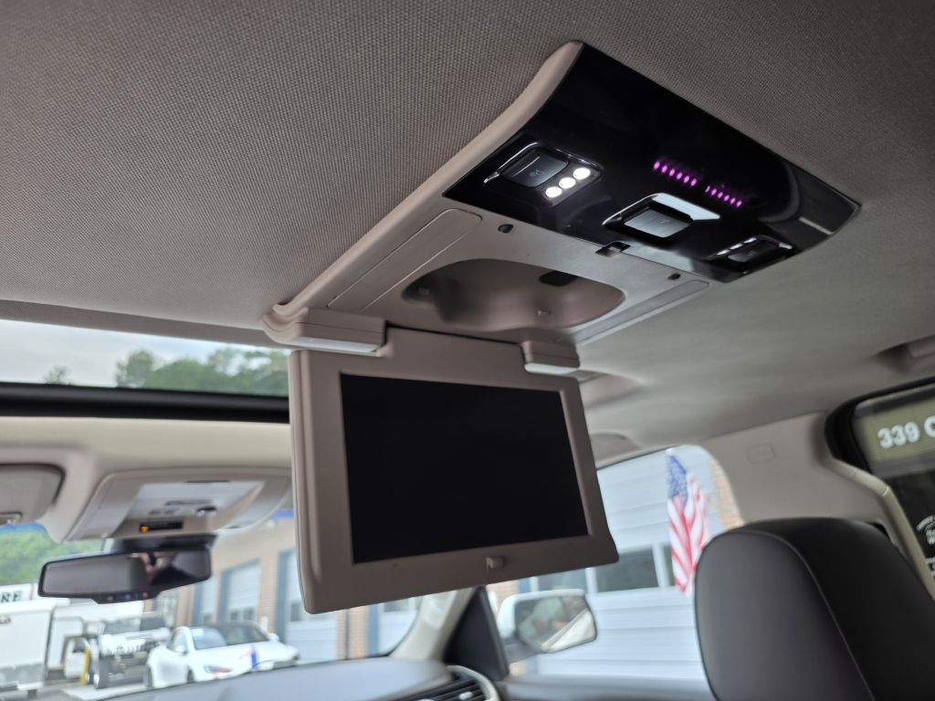 Photo 23 of this GMC YUKON XL