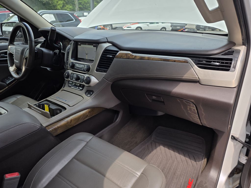 Photo 31 of this GMC YUKON XL