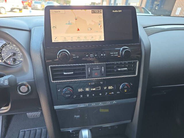 Photo 13 of this NISSAN ARMADA