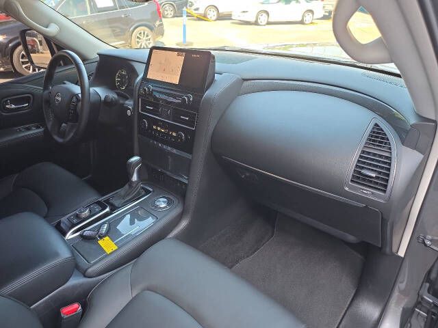 Photo 21 of this NISSAN ARMADA