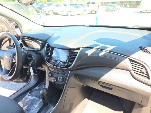 Photo 23 of this CHEVROLET TRAX