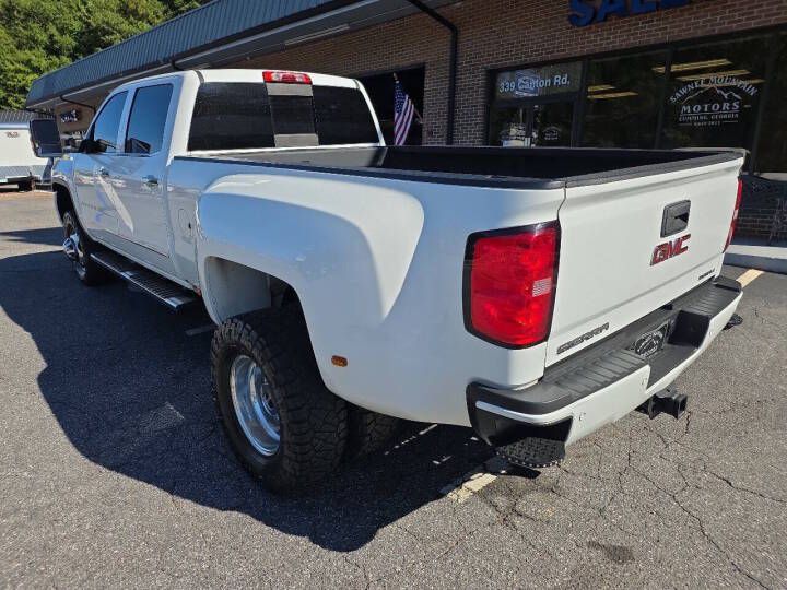 Photo 3 of this GMC SIERRA 3500HD