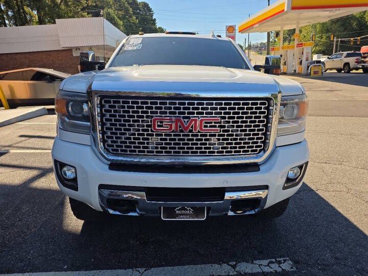 Photo 9 of this GMC SIERRA 3500HD
