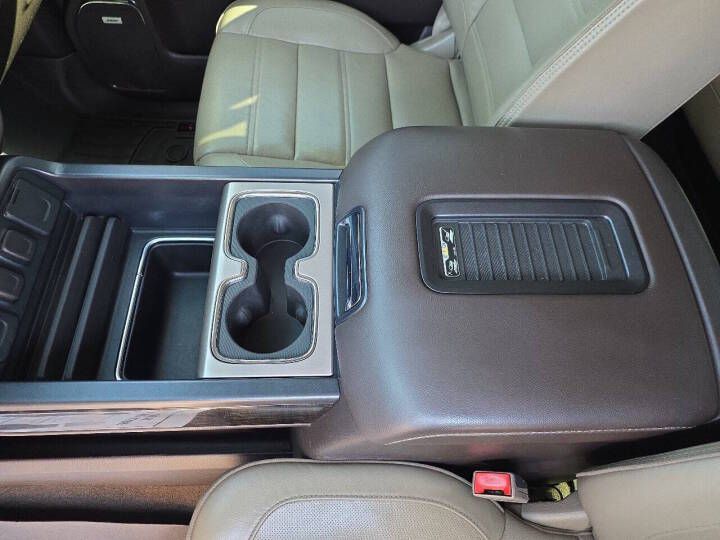 Photo 13 of this GMC SIERRA 3500HD