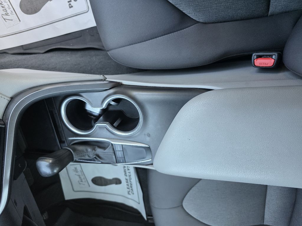Photo 22 of this TOYOTA CAMRY