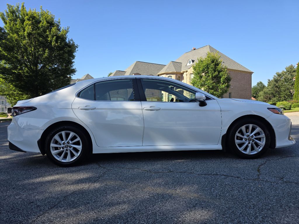Photo 5 of this TOYOTA CAMRY