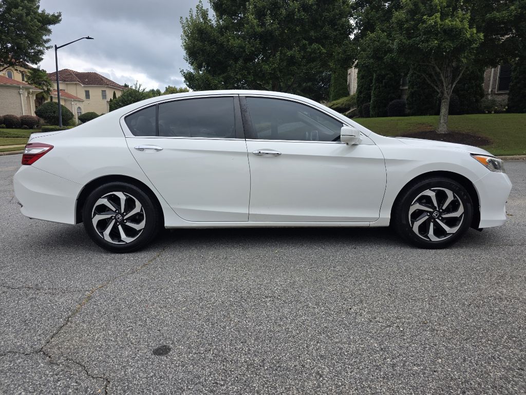 Photo 5 of this HONDA ACCORD