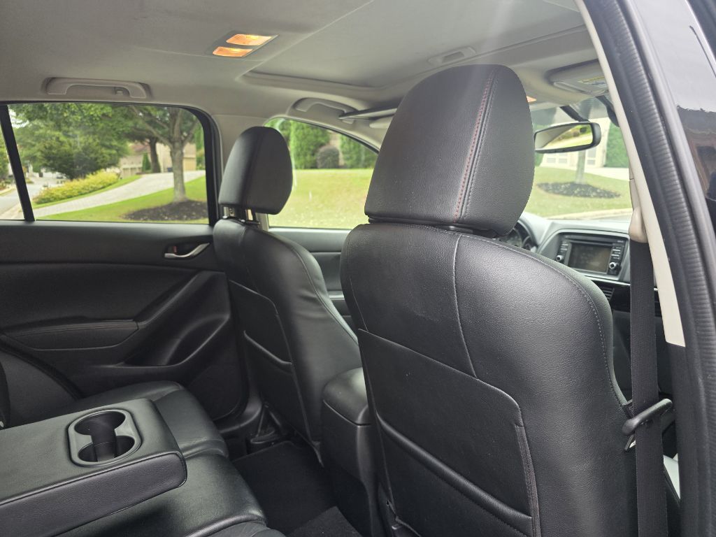 Photo 19 of this MAZDA CX-5