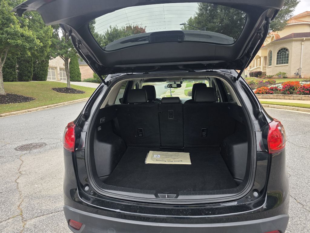 Photo 16 of this MAZDA CX-5