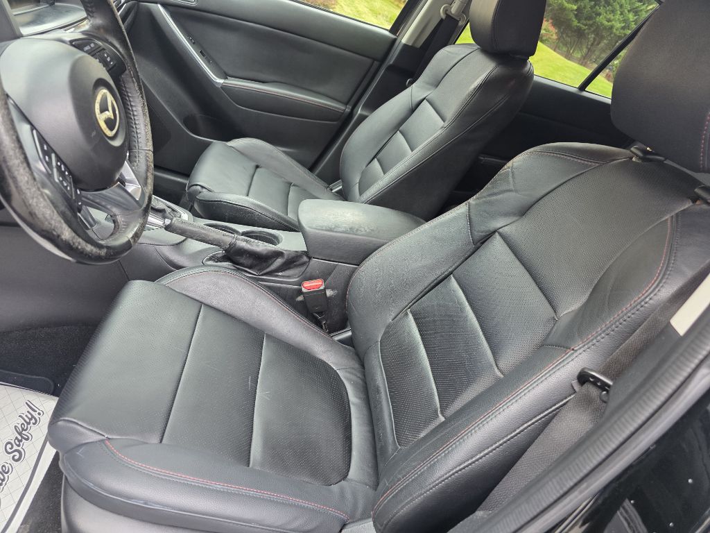 Photo 9 of this MAZDA CX-5