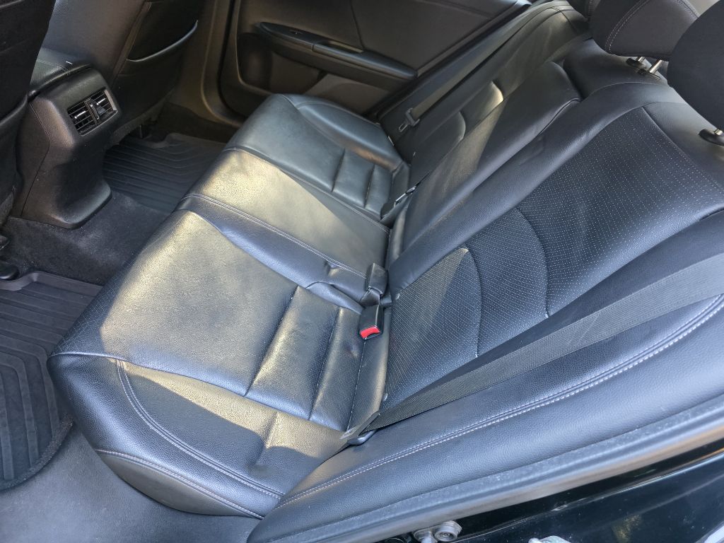 Photo 13 of this HONDA ACCORD