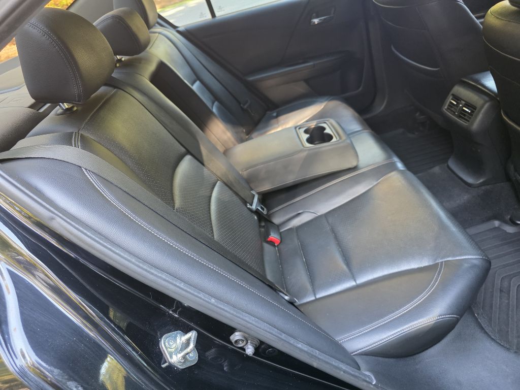 Photo 15 of this HONDA ACCORD