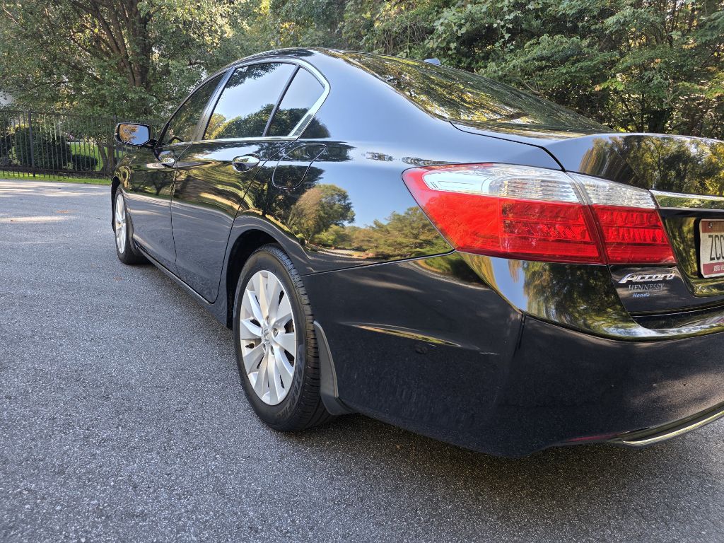 Photo 2 of this HONDA ACCORD