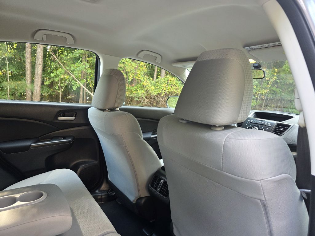 Photo 18 of this HONDA CR-V