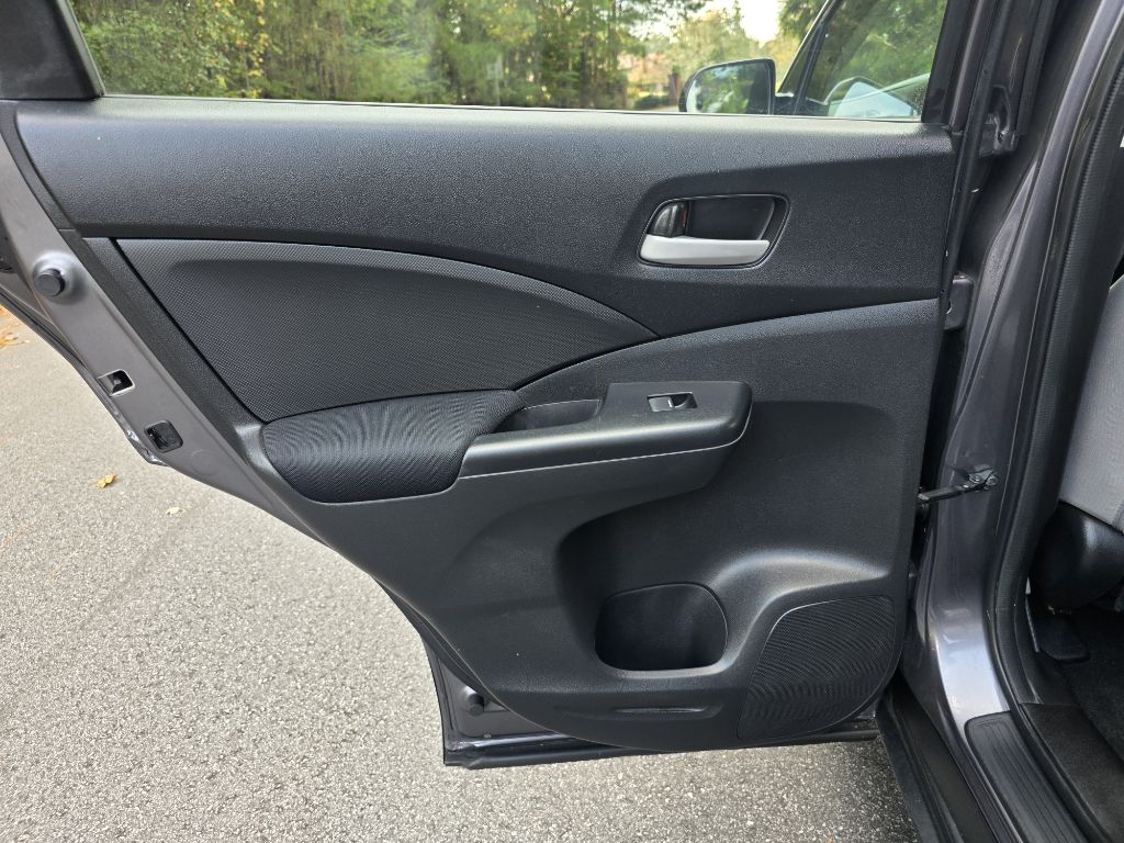 Photo 12 of this HONDA CR-V