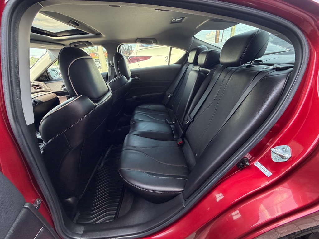 Photo 20 of this ACURA ILX