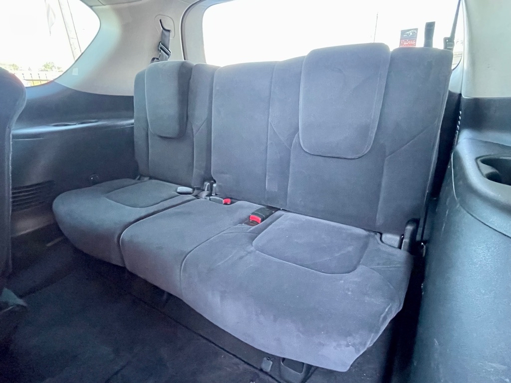 Photo 19 of this NISSAN ARMADA
