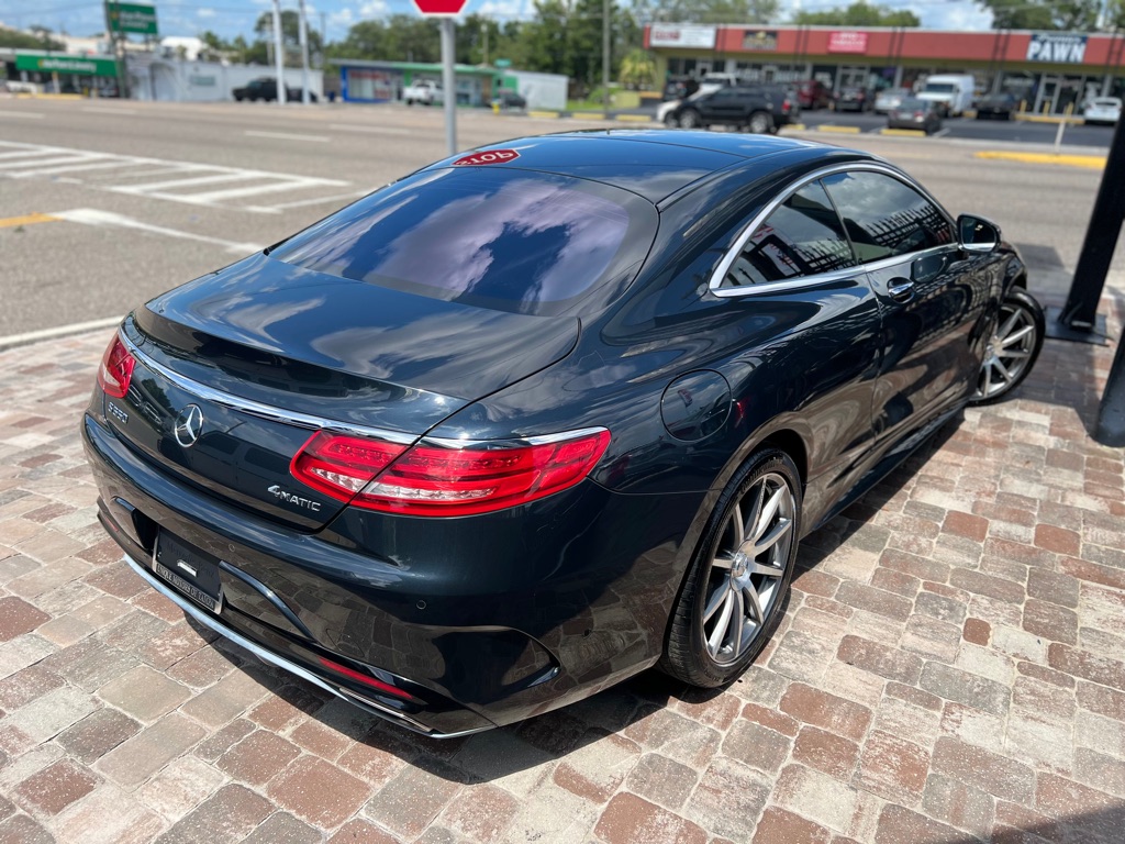 Photo 3 of this MERCEDES-BENZ S-CLASS