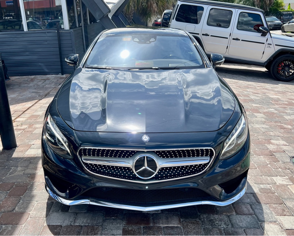 Photo 5 of this MERCEDES-BENZ S-CLASS
