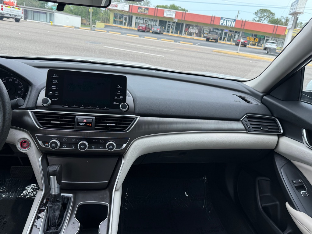Photo 39 of this HONDA ACCORD