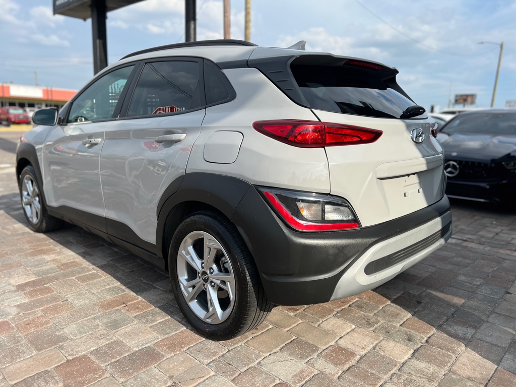 Photo 6 of this HYUNDAI KONA