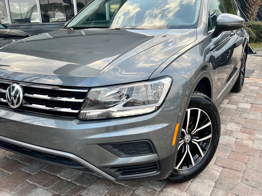 Photo 30 of this VOLKSWAGEN TIGUAN