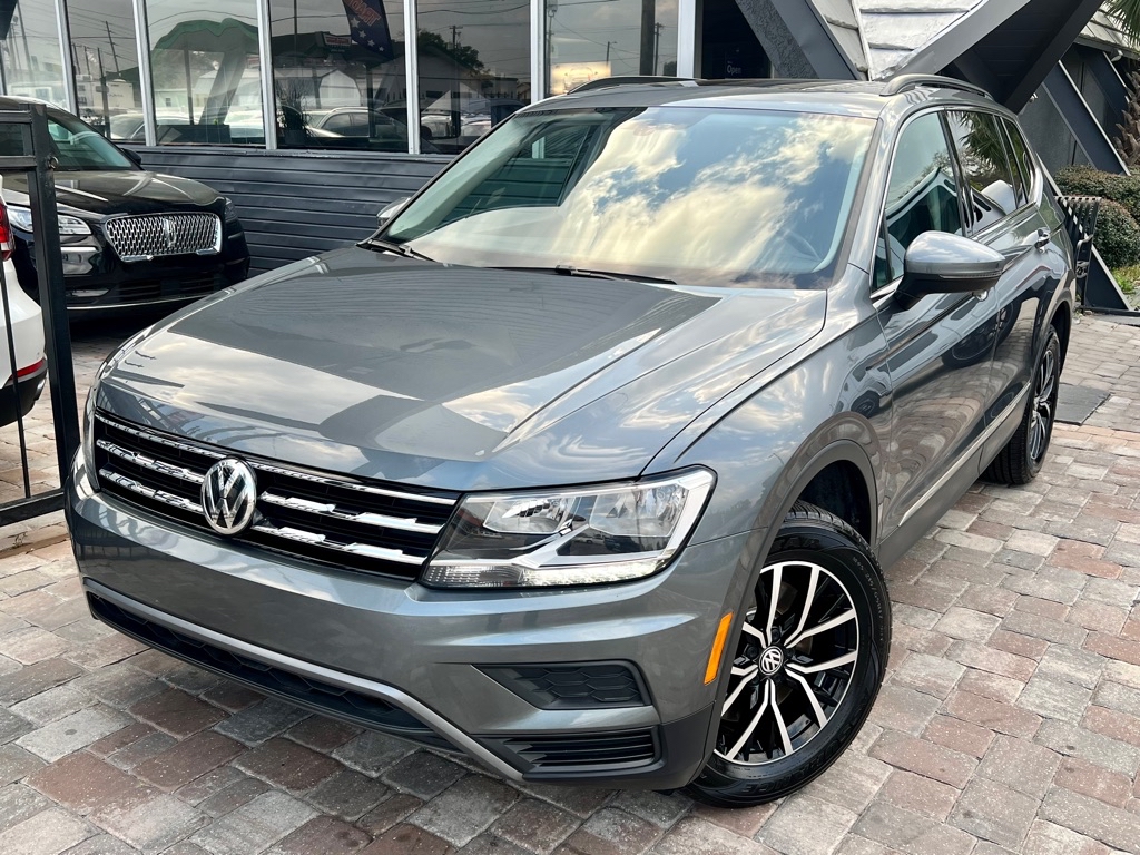Photo 3 of this VOLKSWAGEN TIGUAN
