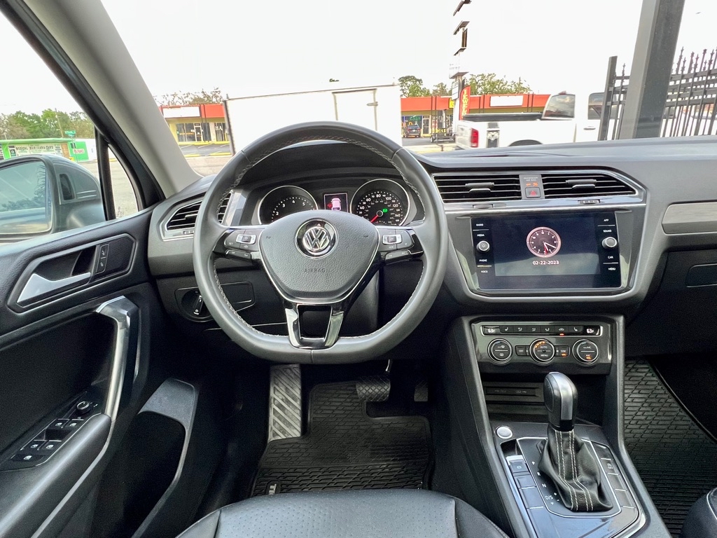 Photo 41 of this VOLKSWAGEN TIGUAN