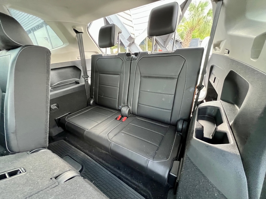 Photo 19 of this VOLKSWAGEN TIGUAN