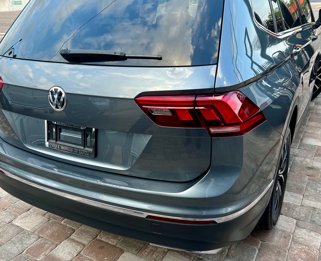 Photo 32 of this VOLKSWAGEN TIGUAN