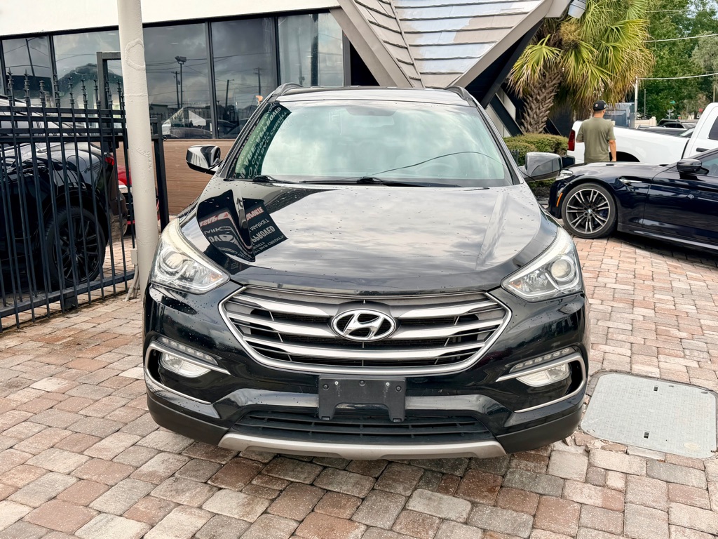 Photo 3 of this HYUNDAI SANTA FE SPORT