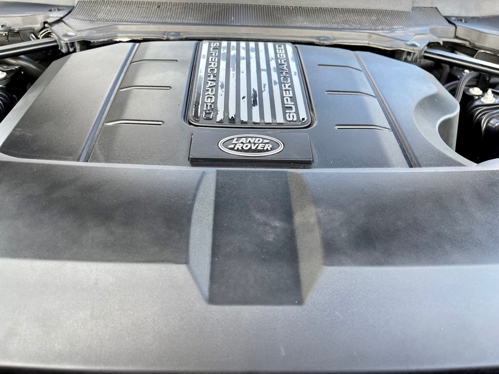 Photo 23 of this LAND ROVER DISCOVERY