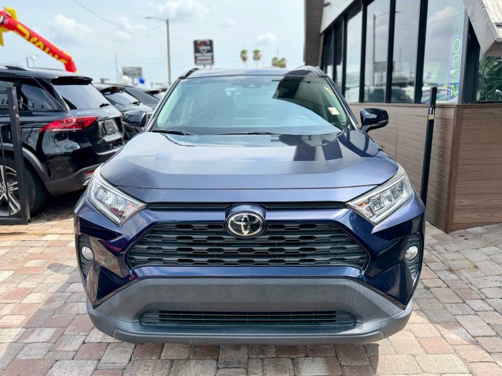 Photo 5 of this TOYOTA RAV4