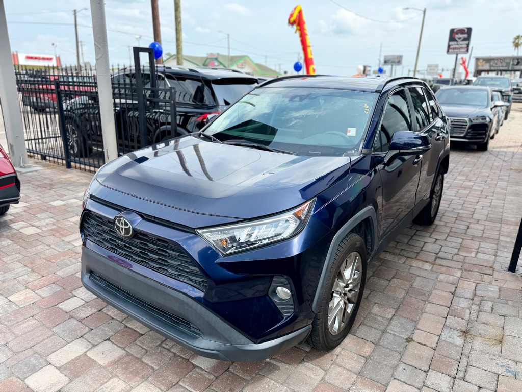 Photo 6 of this TOYOTA RAV4