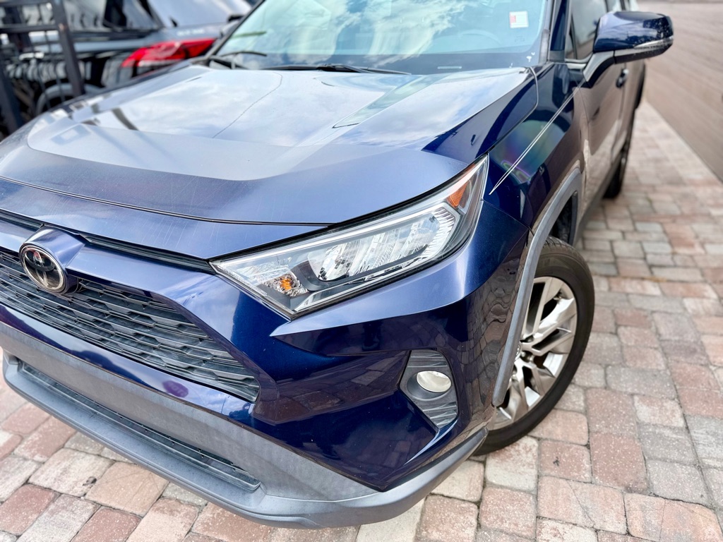 Photo 23 of this TOYOTA RAV4