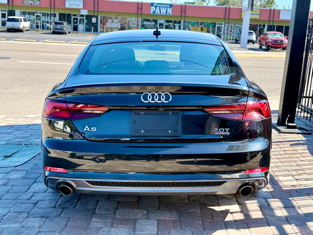 Photo 31 of this AUDI A5
