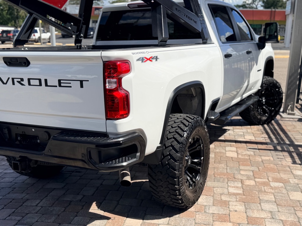 Photo 29 of this CHEVROLET SILVERADO 2500