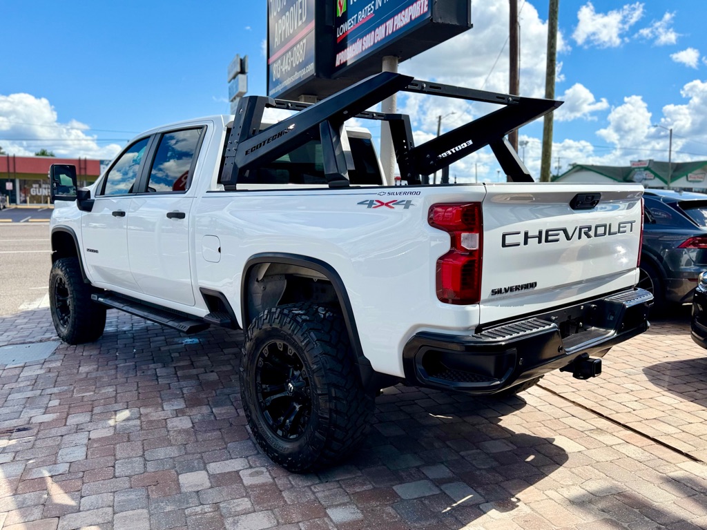Photo 7 of this CHEVROLET SILVERADO 2500