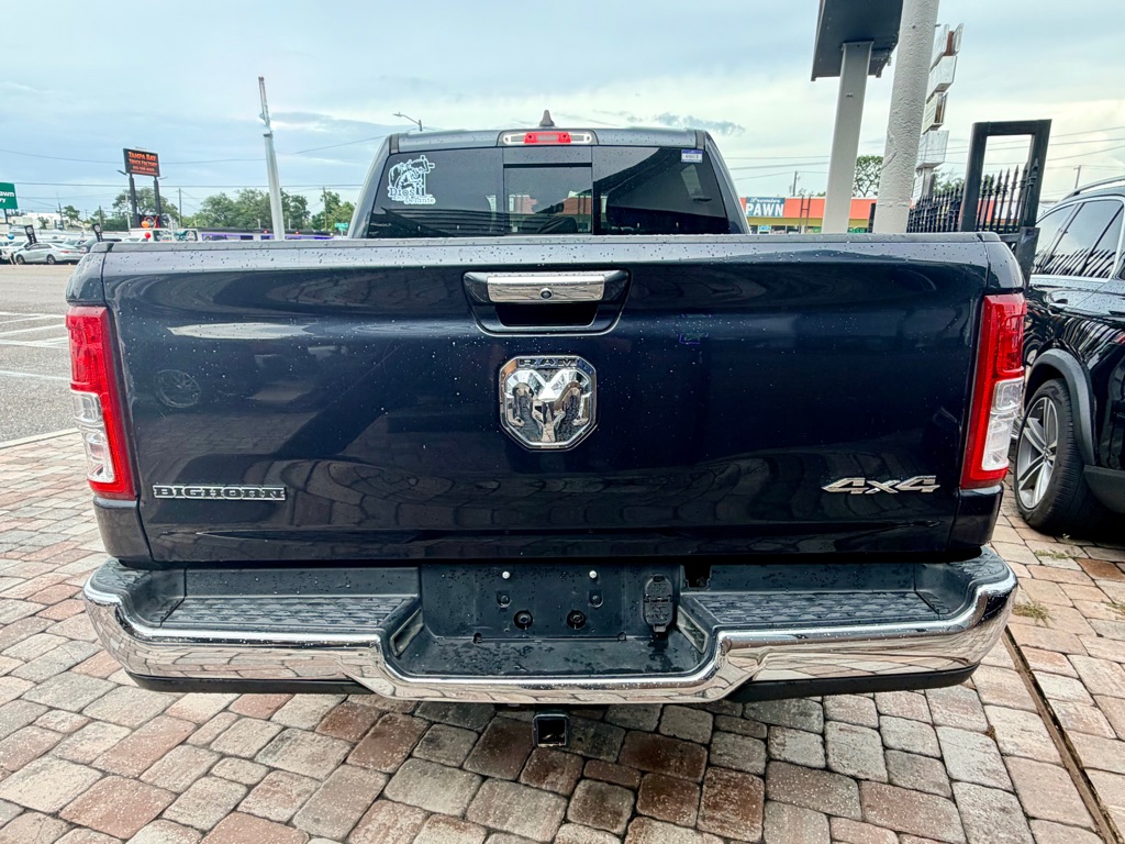 Photo 7 of this RAM 1500