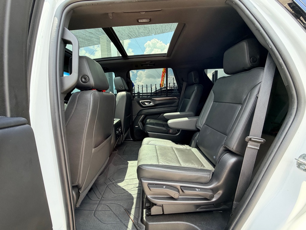 Photo 19 of this CHEVROLET TAHOE