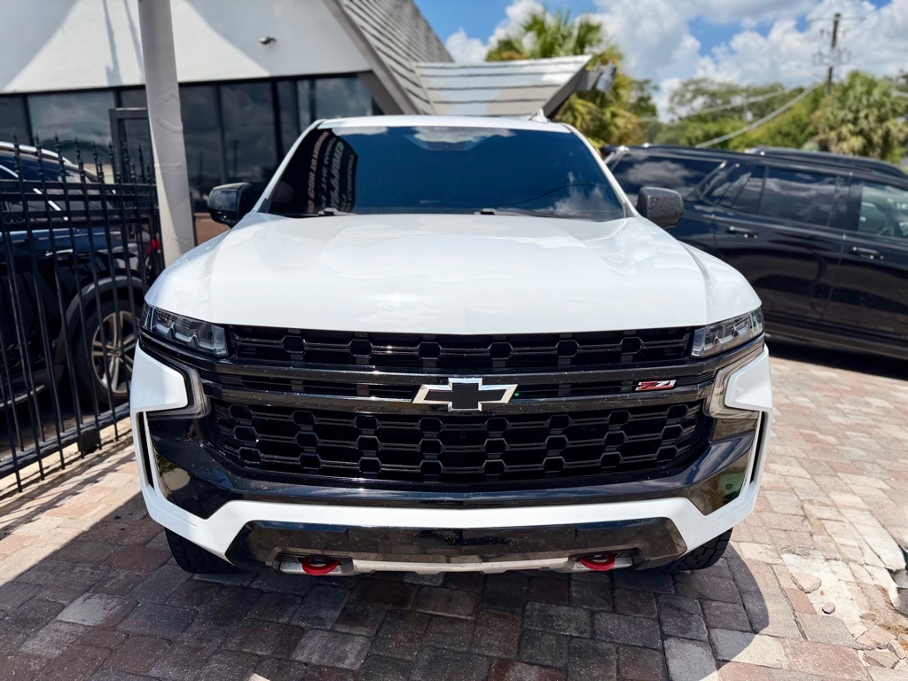 Photo 4 of this CHEVROLET TAHOE